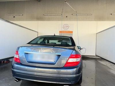 Grau Gebraucht 2010 Mercedes C350 Limousine | 6.000 € (Fairer Preis)