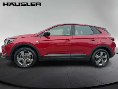 Używany Opel Grandland X 224 KM (164 kW) 2022 Czerwony SUV
