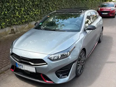 Gebraucht Kia ProCeed GT 204 PS (150 kW) 2024 Grau Kombi