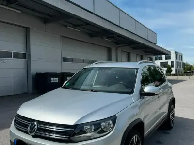 Gebraucht VW Tiguan Cup 177 PS (130 kW) 2014 Silber SUV