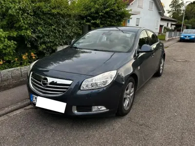 Gebraucht Opel Insignia 140 PS (102 kW) 2008 Grau Limousine