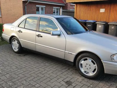 Gebraucht Mercedes C280 193 PS (141 kW) 1994 Limousine