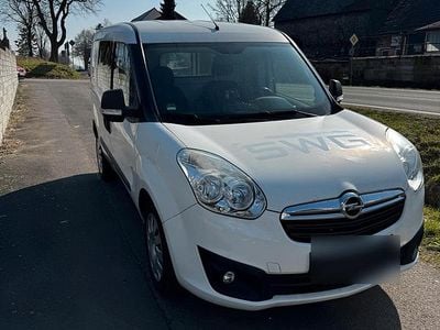 Gebraucht Opel Combo 120 PS (88 kW) 2016 Weiß Van / Kleinbus
