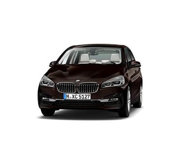 Gebraucht BMW 220 Active Tourer Luxury Line 178 PS (130 kW) 2025 Van / Kleinbus