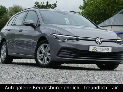 Gebraucht VW Golf VIII 110 PS (80 kW) 2021 Grau Kombi