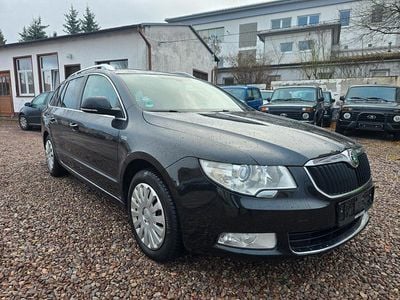 Gebraucht Skoda Superb 152 PS (111 kW) 2013 Schwarz Kombi