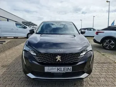 Gebraucht Peugeot 3008 Allure 225 PS (165 kW) 2022 Schwarz SUV