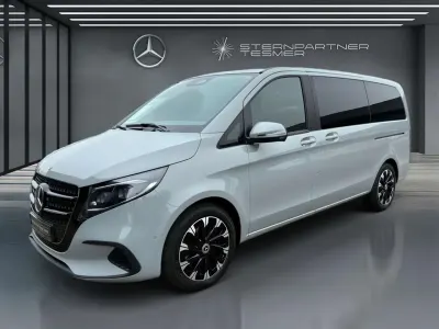 Gebraucht Mercedes V250 Style 190 PS (139 kW) 2025 Alpingrau Van / Kleinbus
