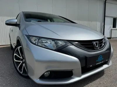 Używany Honda Civic Sport 141 KM (103 kW) 2013 Srebrny Sedan/Limuzyna
