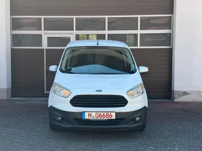 Gebraucht Ford Transit Trend 101 PS (74 kW) 2014 Weiß Van / Kleinbus