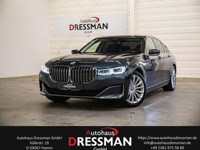 Gebraucht BMW 730 Performance 265 PS (194 kW) 2019 Arktikgrau brillanteffekt Limousine