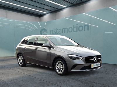 Gebraucht Mercedes B200 Progressive 150 PS (110 kW) 2024 Grau Van / Kleinbus