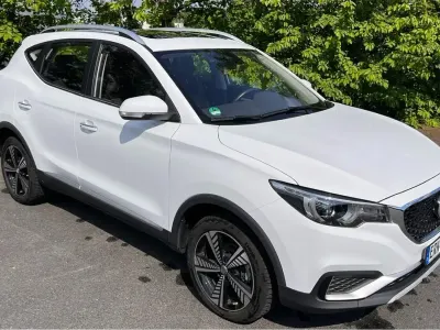 Gebraucht MG ZS Luxury 105 kW (143 PS) 2021 Weiß SUV