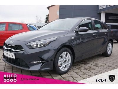 Grau Gebraucht 2024 Kia Ceed Vision Kleinwagen | 23.990 € (Fairer Preis)