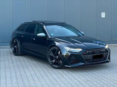Usado Audi RS6 Ambiente 600 HP (441 kW) 2021 Preto Carrinha