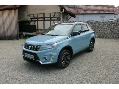 Gebraucht Suzuki Vitara Comfort+ 129 PS (94 kW) 2022 Blau SUV