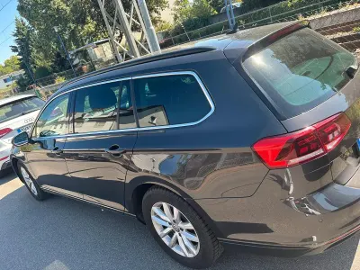 Gebraucht VW Passat Business 150 PS (110 kW) 2020 Kombi