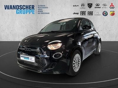 Schwarzschwarz Gebraucht 2023 Fiat 500e Basis Kleinwagen | 17.990 € (Superpreis)