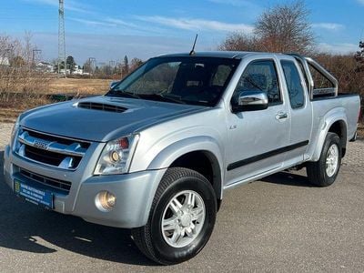 Gebraucht Isuzu D-Max 163 PS (119 kW) 2011 Silber Pickup