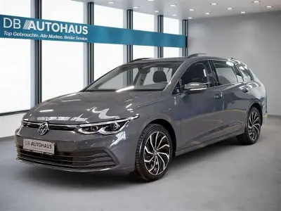 Occasion VW Golf VIII Life 150 ch (110 kW) 2024 Gris Break