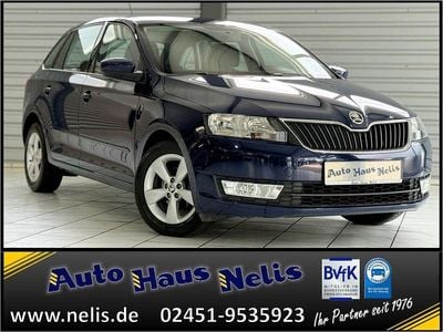 Blau Gebraucht 2015 Skoda Rapid Ambition Kombi | 7.990 € (Teuer)