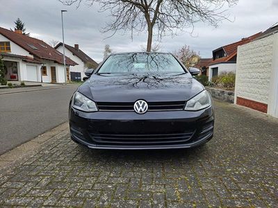 Gebraucht VW Golf VII Comfortline 105 PS (77 kW) 2012 Schwarz Limousine