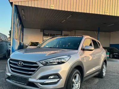 Gebraucht Hyundai Tucson 177 PS (130 kW) 2017 Silber SUV