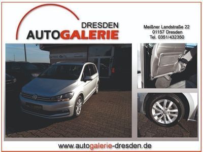 gebraucht VW Touran 1,6TDI 6-Gang,Navi,Klima,PDC,Parkassist.