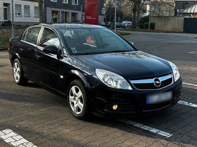 Usata Opel Vectra 122 CV (89 kW) 2005 Nero Station wagon