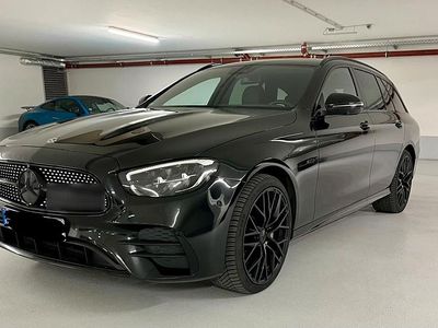 Gebraucht Mercedes E300 AMG 320 PS (235 kW) 2021 Schwarz Kombi