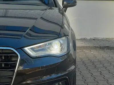Gebraucht Audi A3 Sport 184 PS (135 kW) 2015 Schwarz Limousine