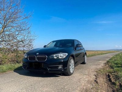 Gebraucht BMW 116 Advantage 109 PS (80 kW) 2016 Schwarz Kleinwagen