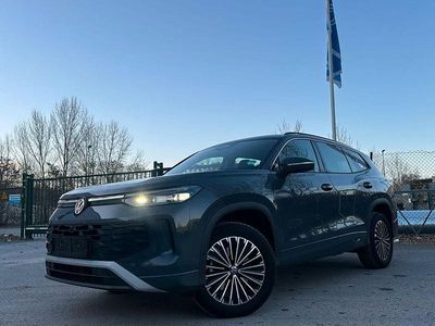 Usata VW Tayron 193 CV (141 kW) 2025 Grigio SUV