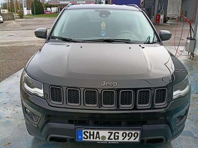 Schwarz Gebraucht 2020 Jeep Compass Trailhawk SUV | 25.500 € (Teuer)
