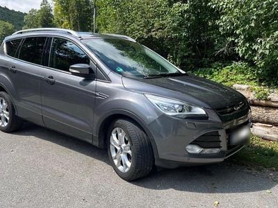Gebraucht Ford Kuga Titanium 150 PS (110 kW) 2013 Grau SUV