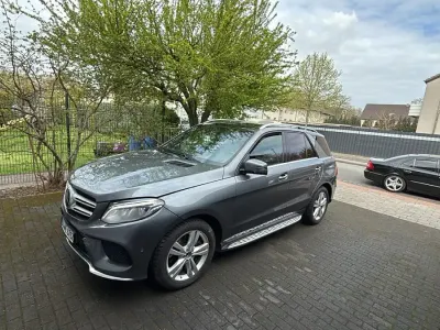 Gebraucht Mercedes GLE350 AMG line 258 PS (189 kW) 2018 Grau SUV