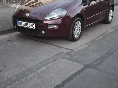 Gebraucht Fiat Punto Evo 84 PS (61 kW) 2013 Rot Kleinwagen
