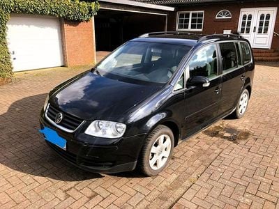Gebraucht VW Touran Trendline 105 PS (77 kW) 2007 Schwarz Van / Kleinbus