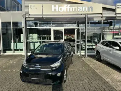 Używany Kia Picanto Edition 7 84 KM (61 kW) 2021 Czarny Hatchback
