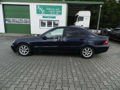 Mercedes C220