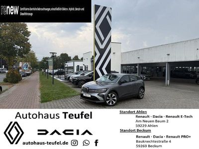 Grau Gebraucht 2022 Renault Mégane Evolution Limousine | 26.990 € (Teuer)