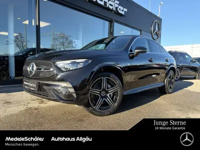 Używany Mercedes GLC220 AMG 197 KM (144 kW) 2026 Czarny Coupe