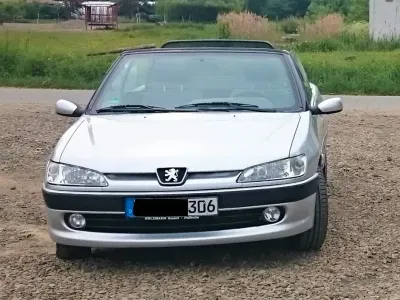 Gebraucht Peugeot 306 Cabriolet 110 PS (80 kW) 2002 Silber Cabrio