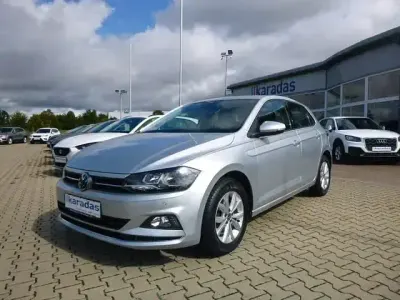 Gebraucht VW Polo 95 PS (69 kW) 2021 Silber Limousine