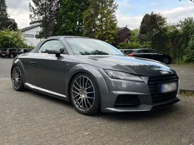 Gebraucht Audi TT Roadster Ambiente 325 PS (239 kW) 2017 Grau Cabrio