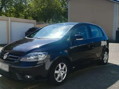 Gebraucht VW Golf Plus Cross Sportline 116 PS (85 kW) 2005 Schwarz Van / Kleinbus