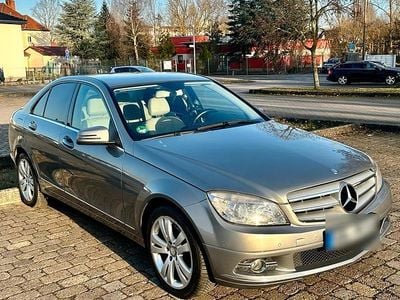 Gebraucht Mercedes C180 158 PS (116 kW) 2010 Grau Limousine