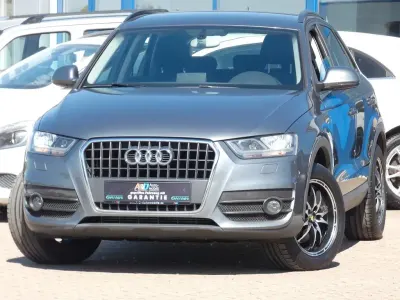 Usata Audi Q3 Comfort 140 CV (102 kW) 2012 Grigio SUV