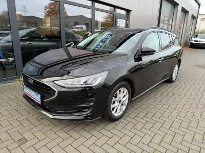 Gebraucht Ford Focus Cool & Connect 120 PS (88 kW) 2022 Schwarz Kombi