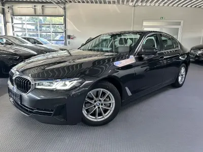 Gebraucht BMW 530 286 PS (210 kW) 2021 Grau Limousine